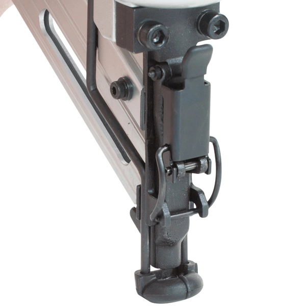 Cloueur Pneumatique 8,3 Bar 32 à 64 Mm MAKITA - AF635 6 Cloueur Pneumatique 8,3 Bar 32 à 64 Mm MAKITA - AF635 – Image 4